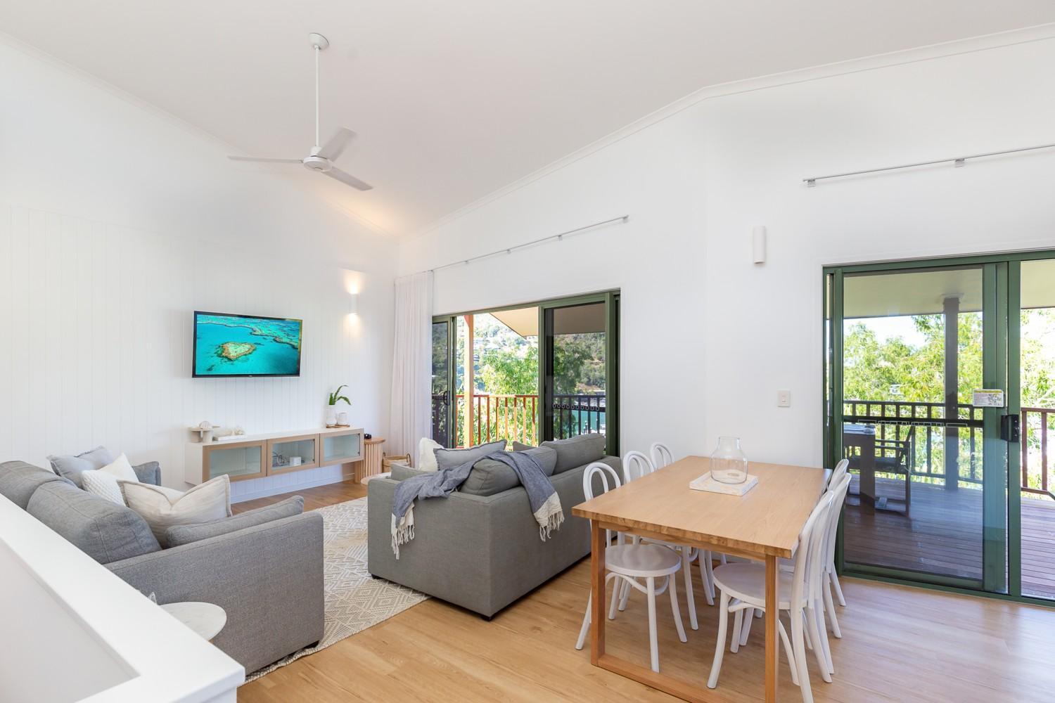 Casuarina Cove Apartments Hamilton Island Bagian luar foto
