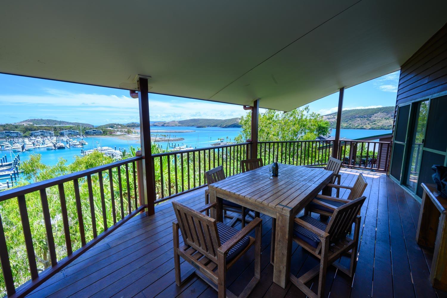 Casuarina Cove Apartments Hamilton Island Bagian luar foto