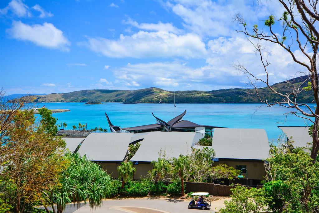 Casuarina Cove Apartments Hamilton Island Bagian luar foto